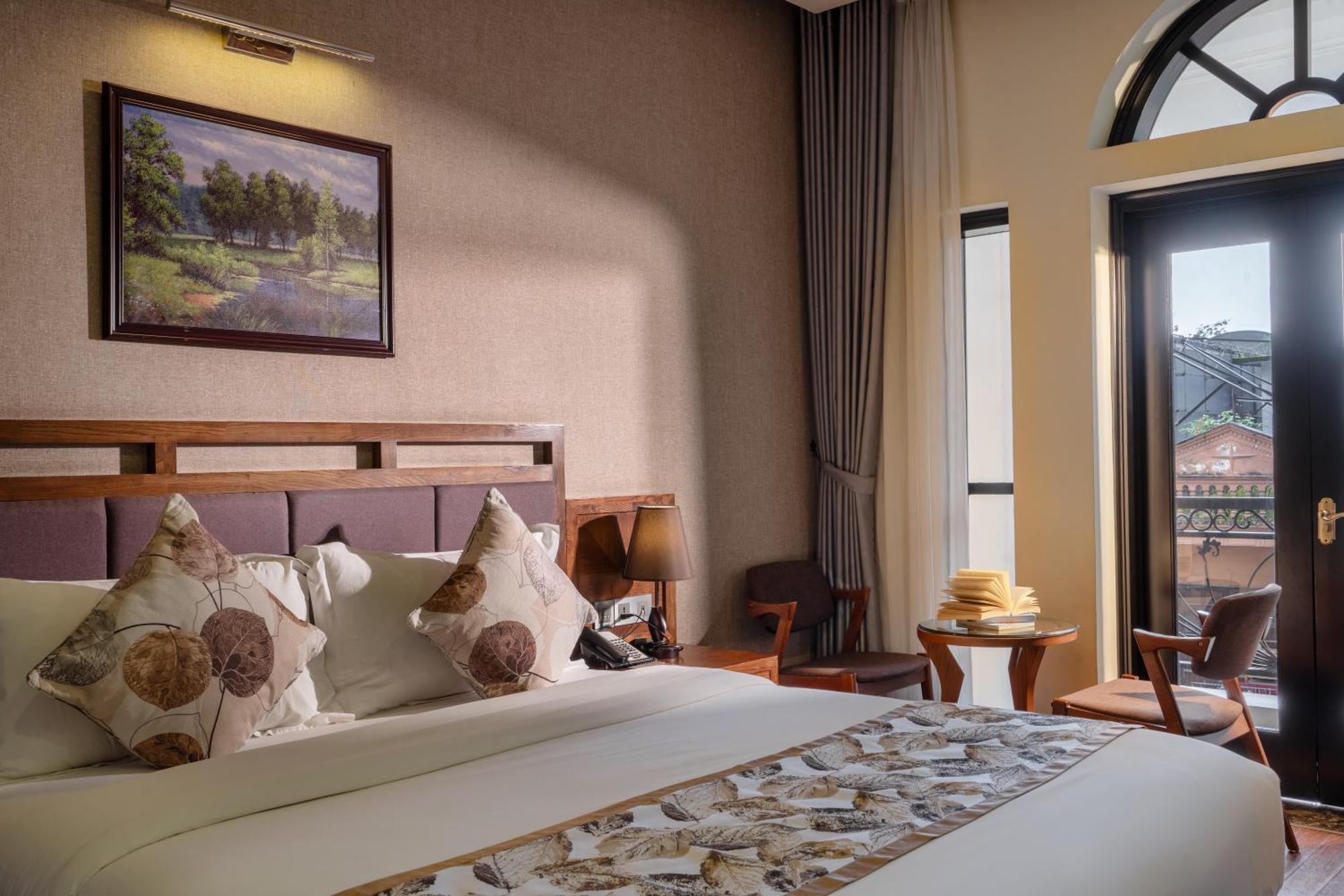 Hotel Canvas Legend Sa Pa